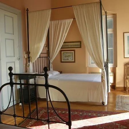 Villa Aristocratic 19th Century Neo Classical Mansion With Private Pool
